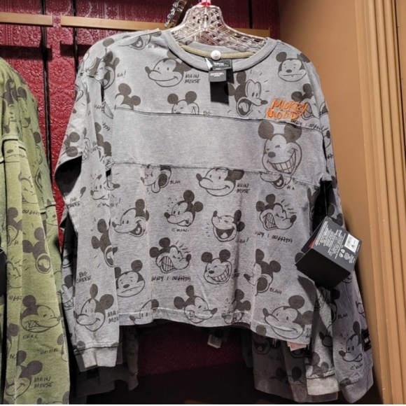 DisneyParks LE Mickey Mouse Long Sleeve Shirt Artist Series by Bret Iwan Size 2X - Picture 1 of 3